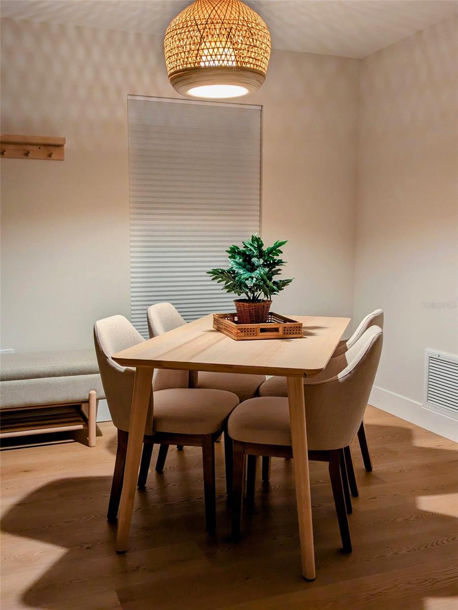 Image 6 of 24 For 1455 Fairway Drive