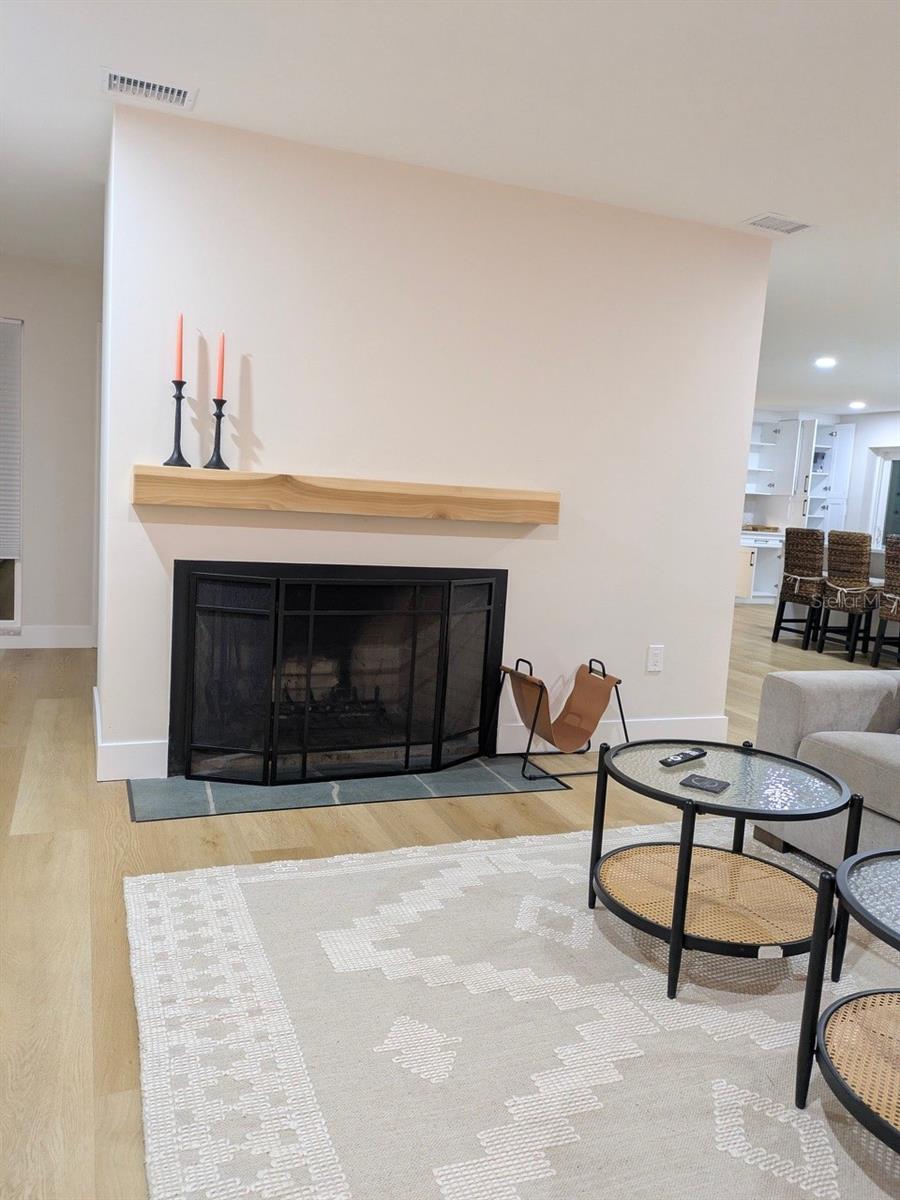 Image 9 of 24 For 1455 Fairway Drive