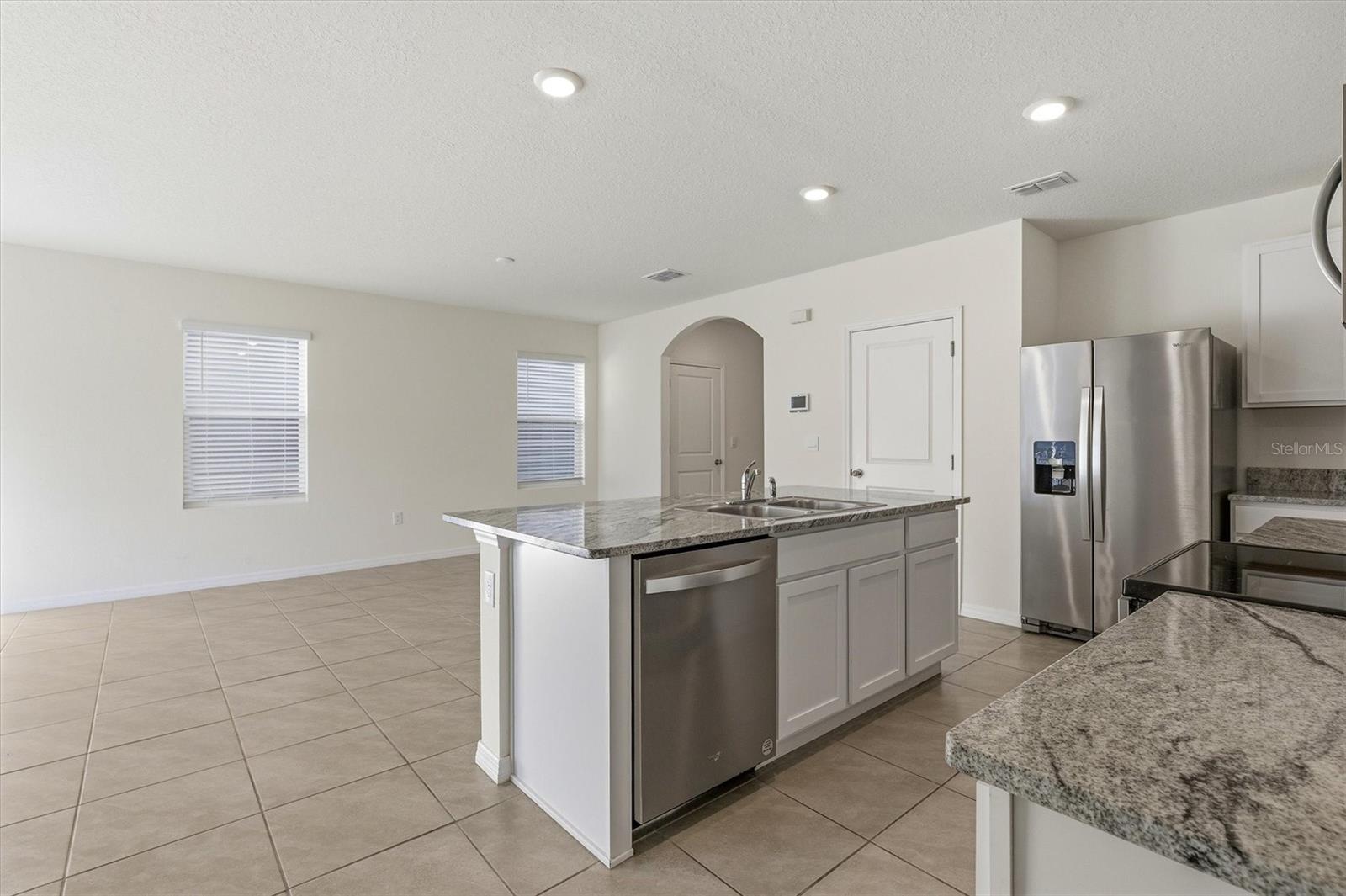 Image 14 of 55 For 5764 Hollingworth Trail