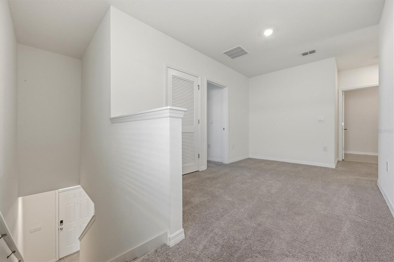 Image 21 of 55 For 5764 Hollingworth Trail