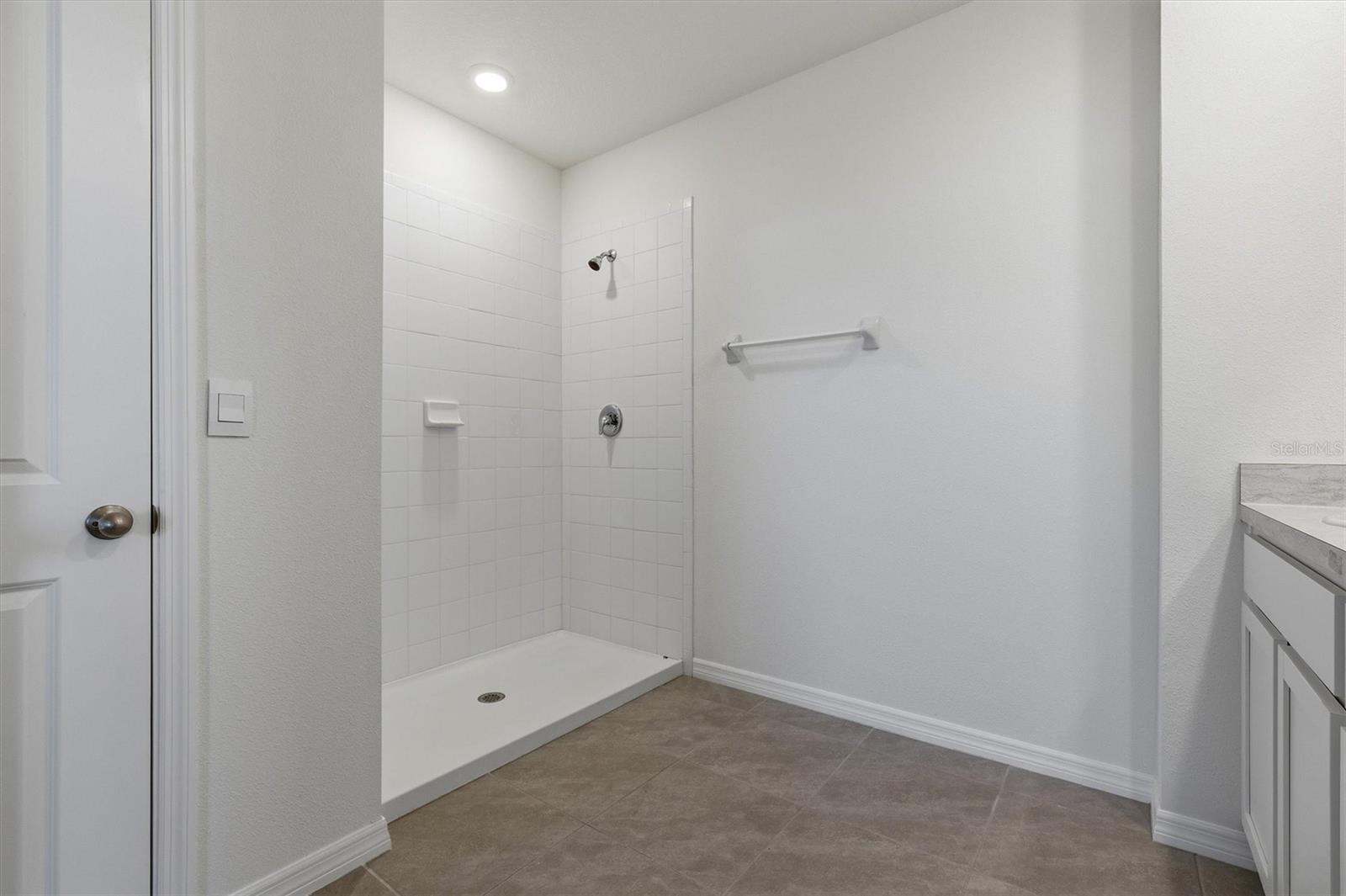 Image 29 of 55 For 5764 Hollingworth Trail