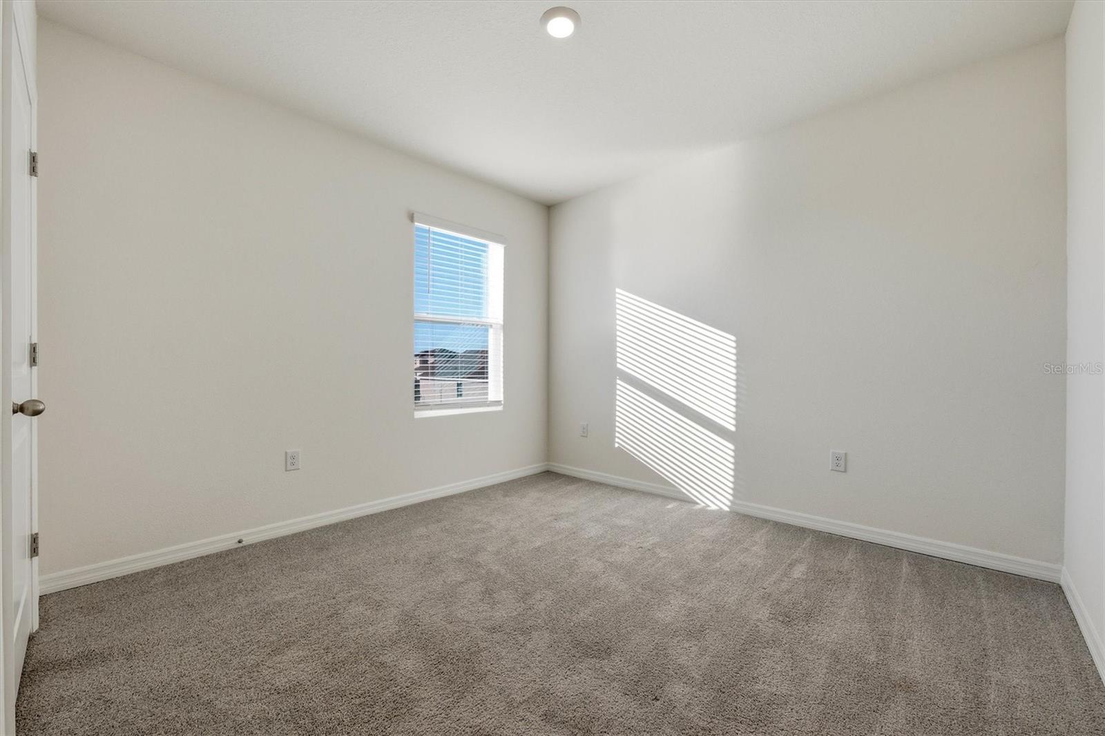 Image 38 of 55 For 5764 Hollingworth Trail