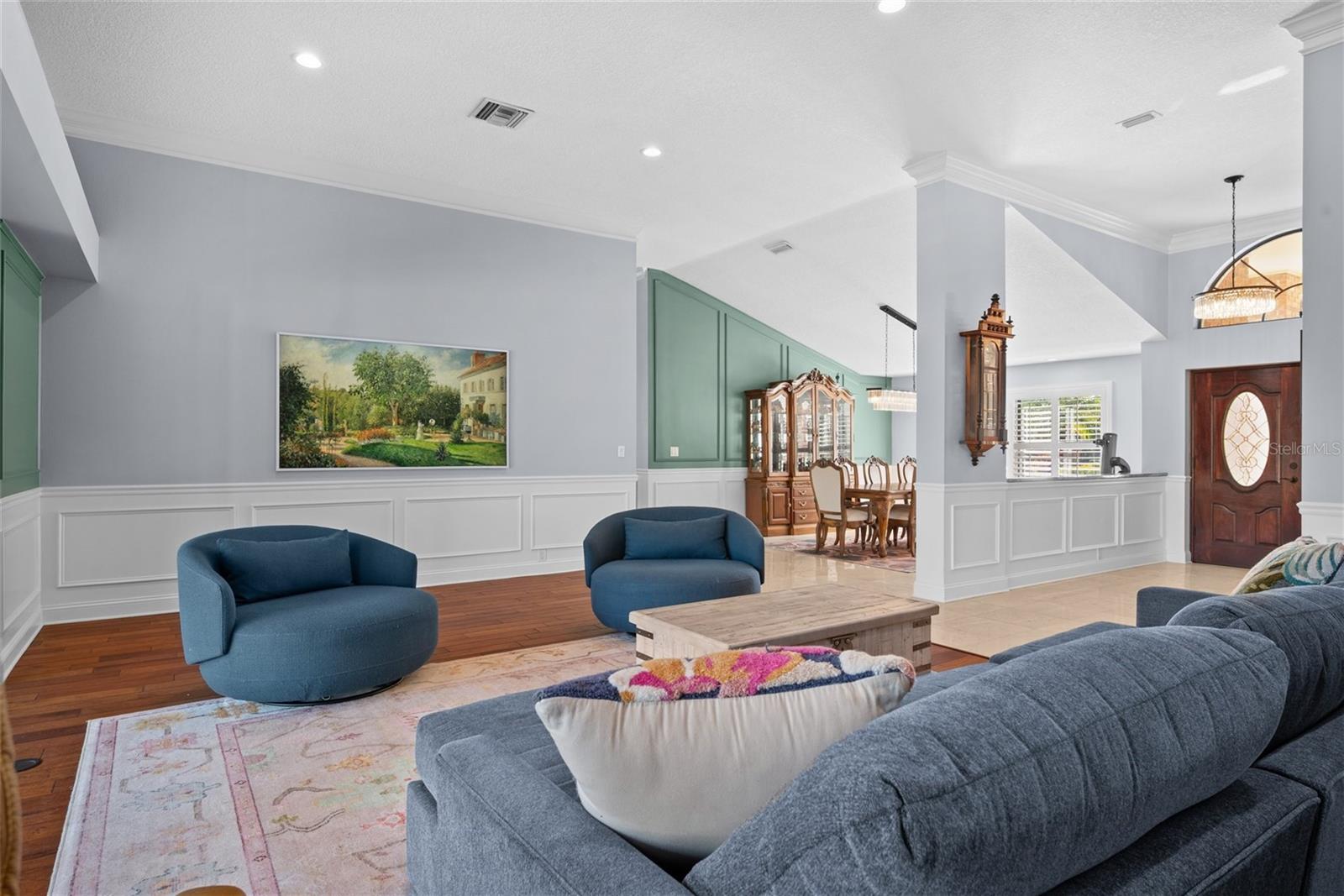 Image 12 of 38 For 6329 Maclaurin Drive