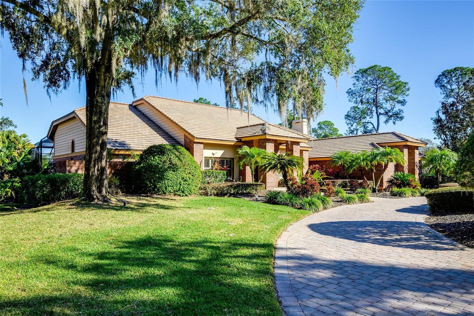 Image 31 of 38 For 6329 Maclaurin Drive