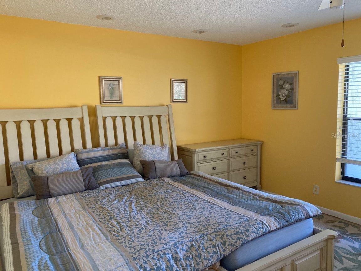 Image 14 of 20 For 10618 180th Place S