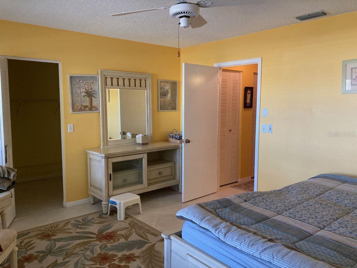 Image 15 of 20 For 10618 180th Place S