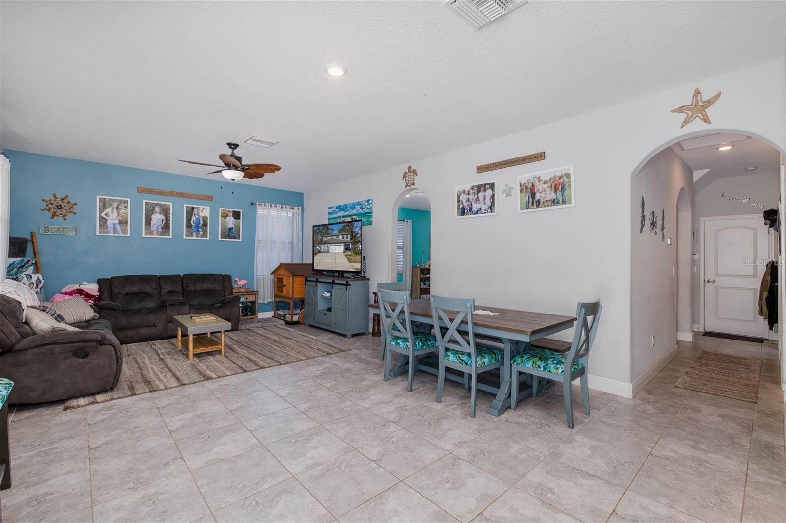 Image 19 of 51 For 11415 Crowne Pointe Street