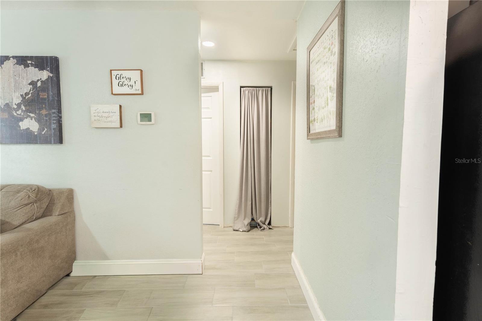 Image 11 of 45 For 12931 82nd Avenue