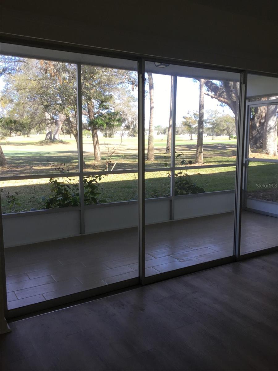 Image 27 of 33 For 44 Country Club Drive 44