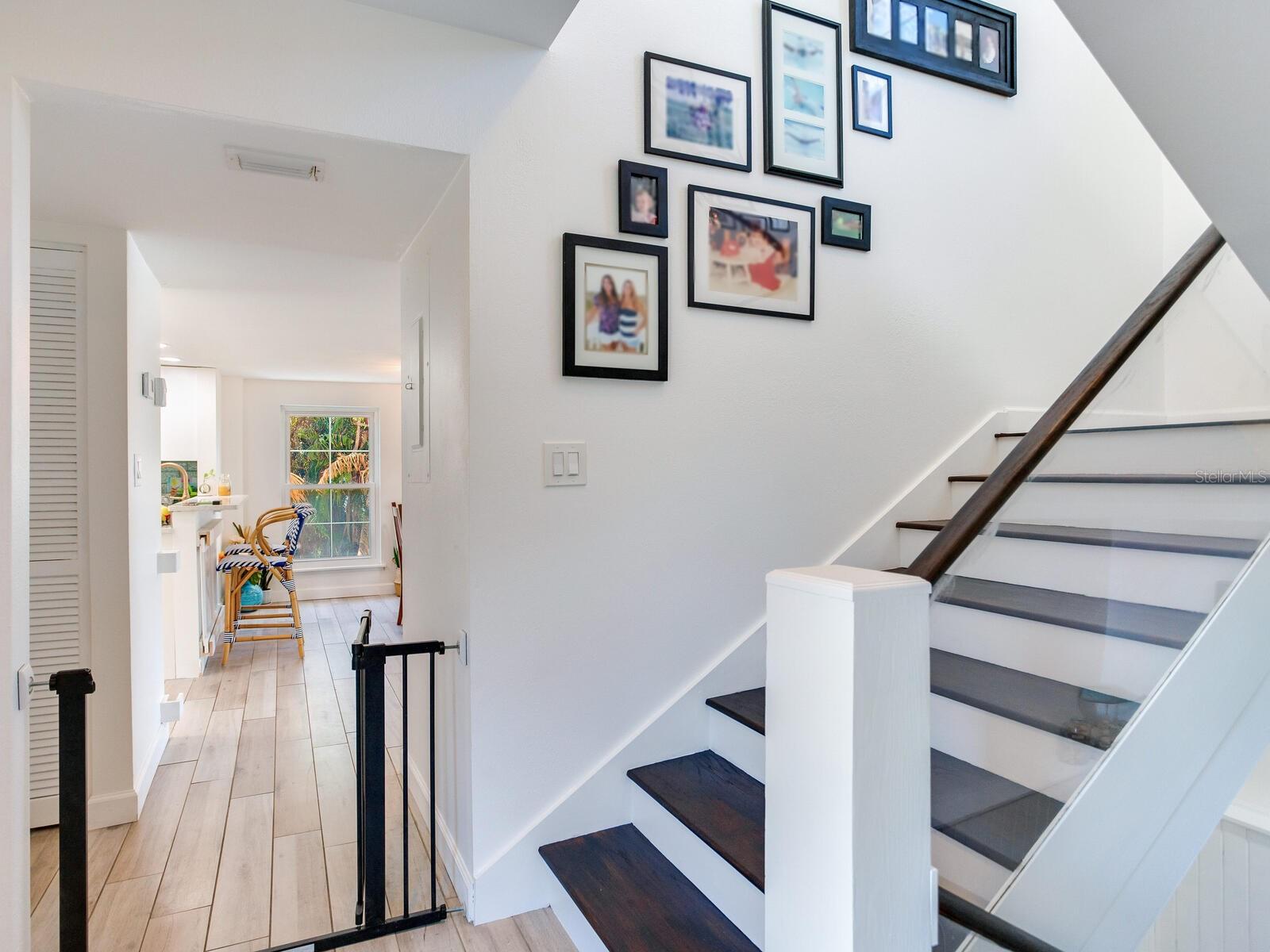 Image 11 of 77 For 410 140th Avenue E