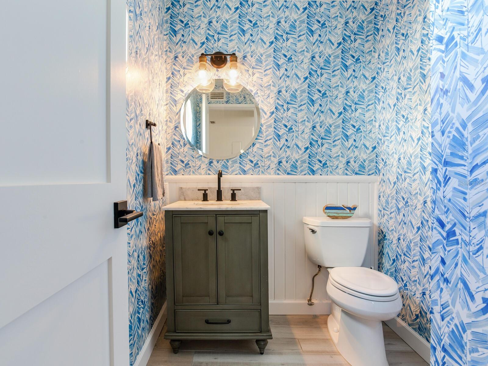 Image 29 of 77 For 410 140th Avenue E