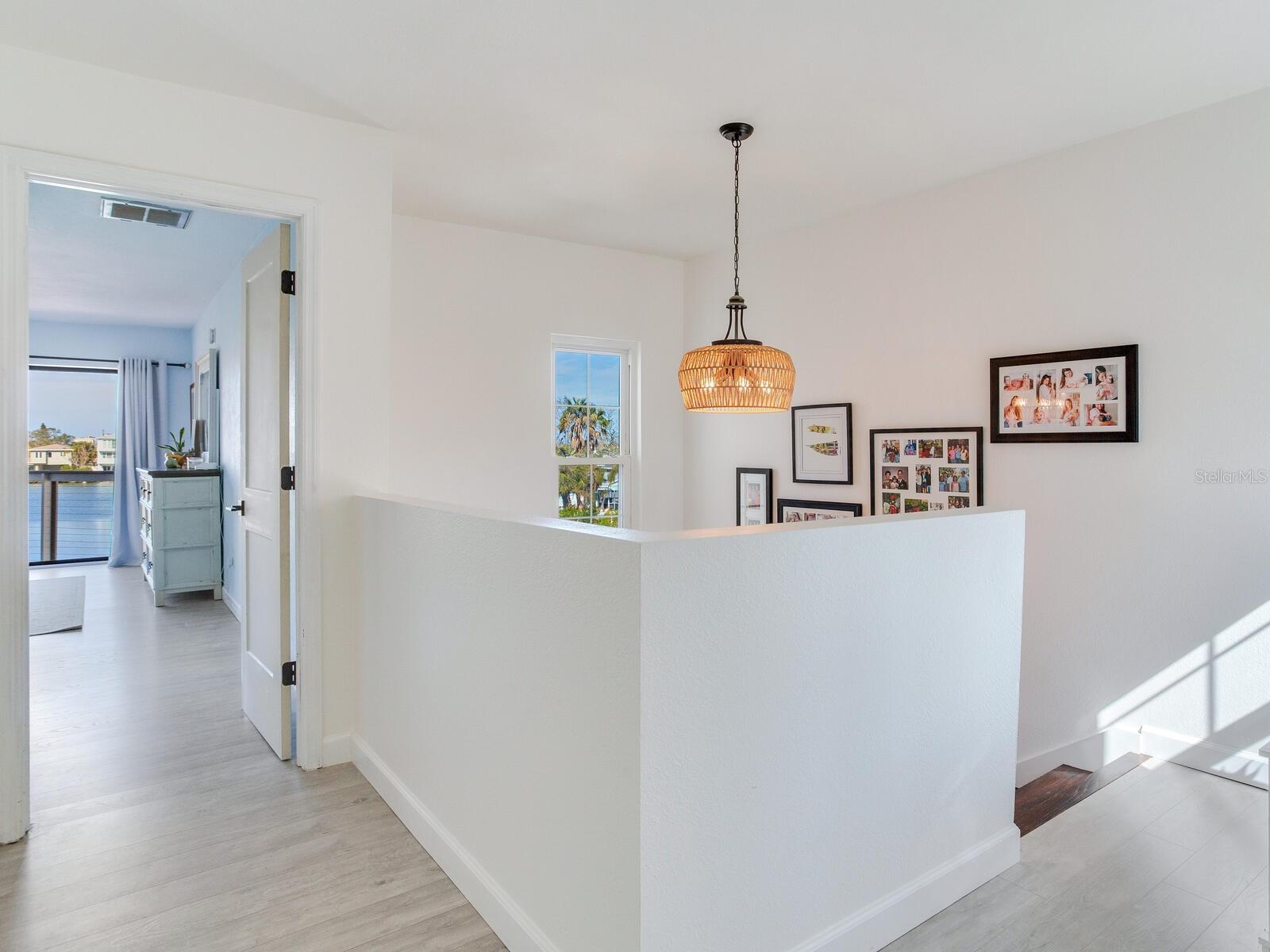 Image 30 of 77 For 410 140th Avenue E