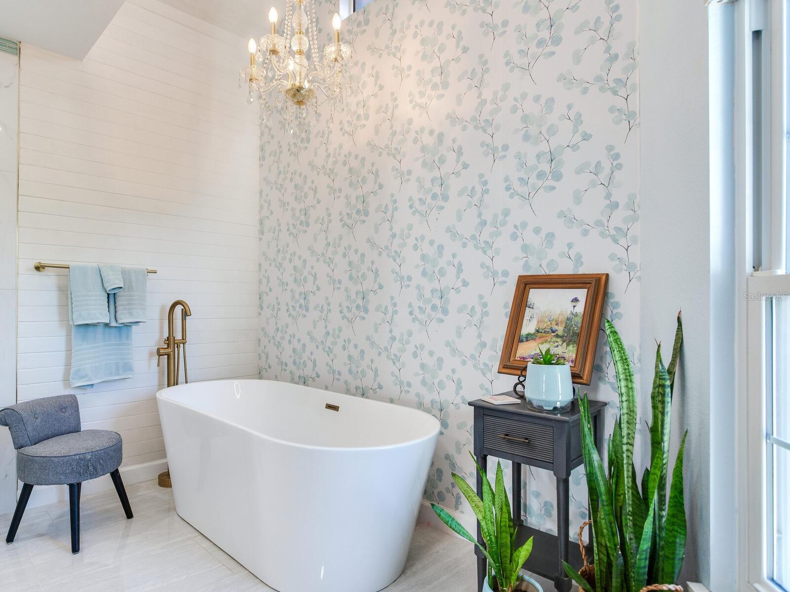 Image 42 of 77 For 410 140th Avenue E