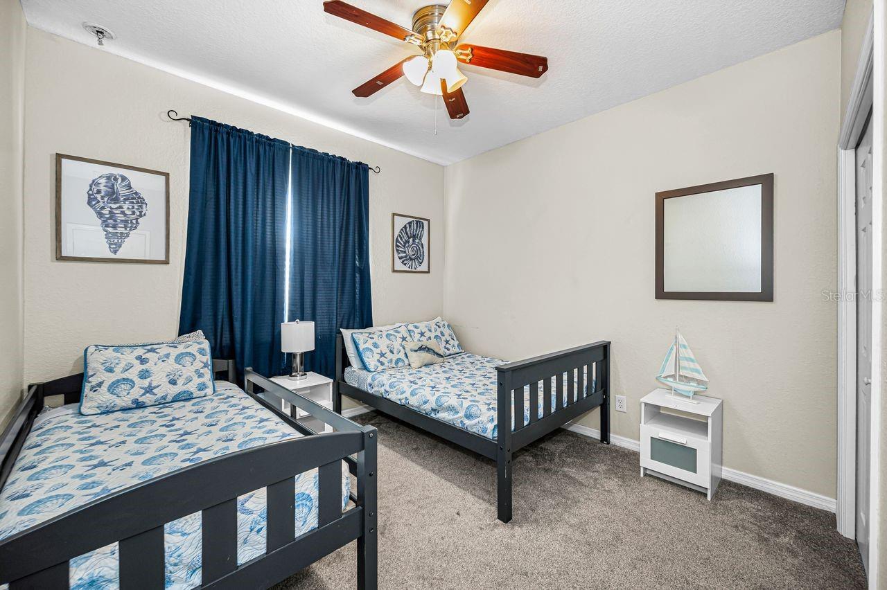 Image 32 of 56 For 1239 Vista Way