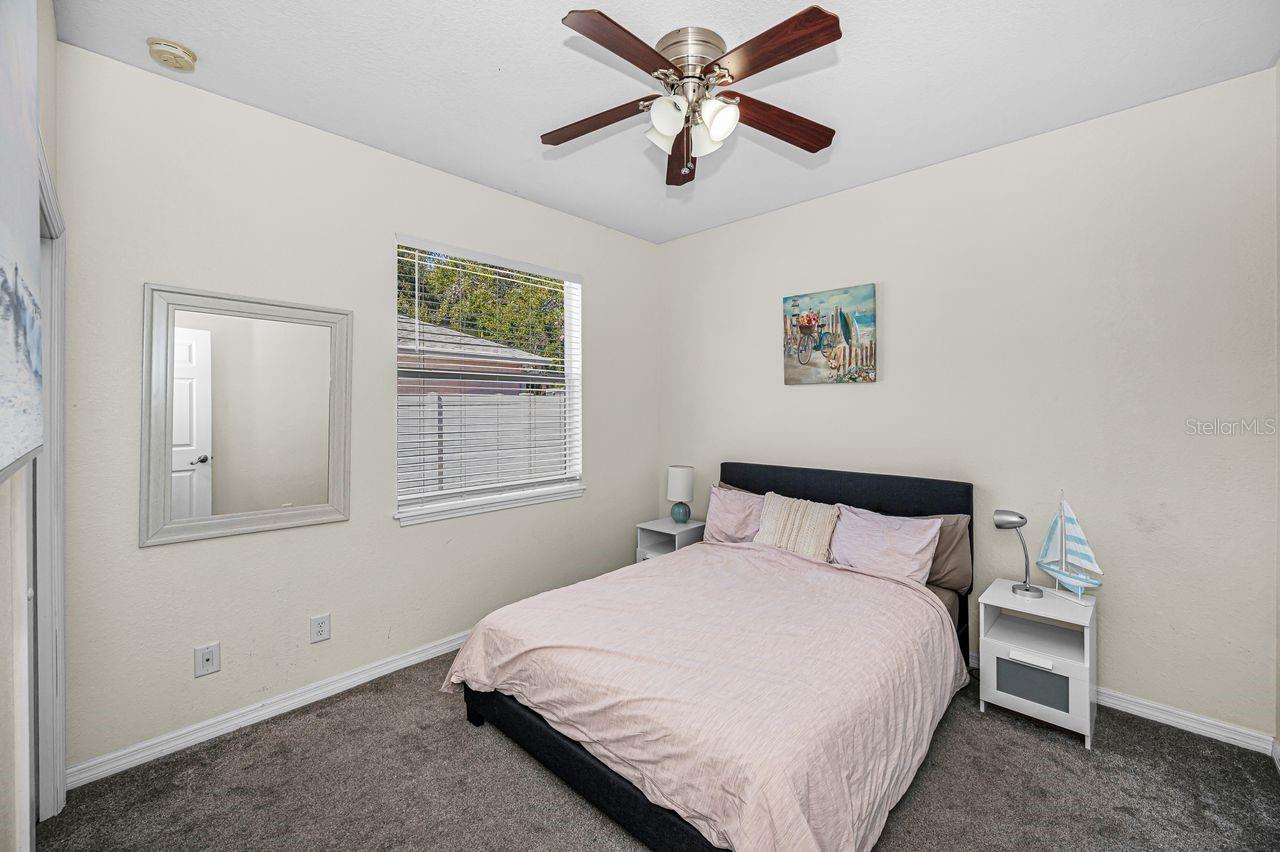 Image 33 of 56 For 1239 Vista Way