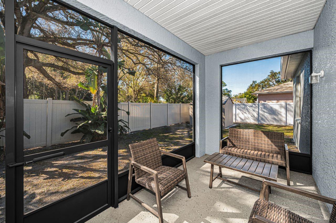 Image 35 of 56 For 1239 Vista Way