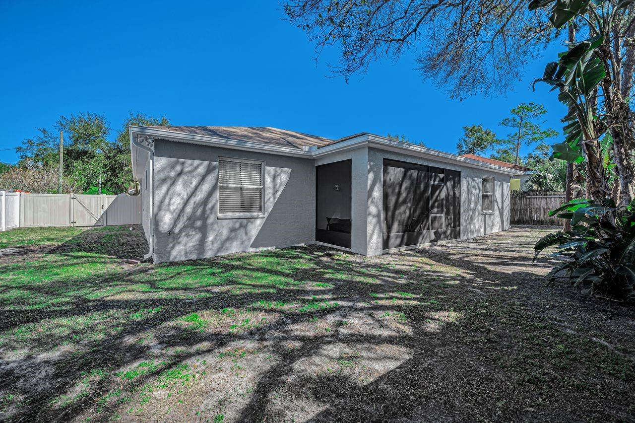 Image 39 of 56 For 1239 Vista Way