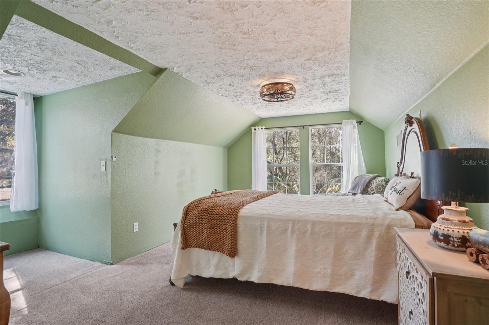 Image 27 of 55 For 7459 5th Avenue