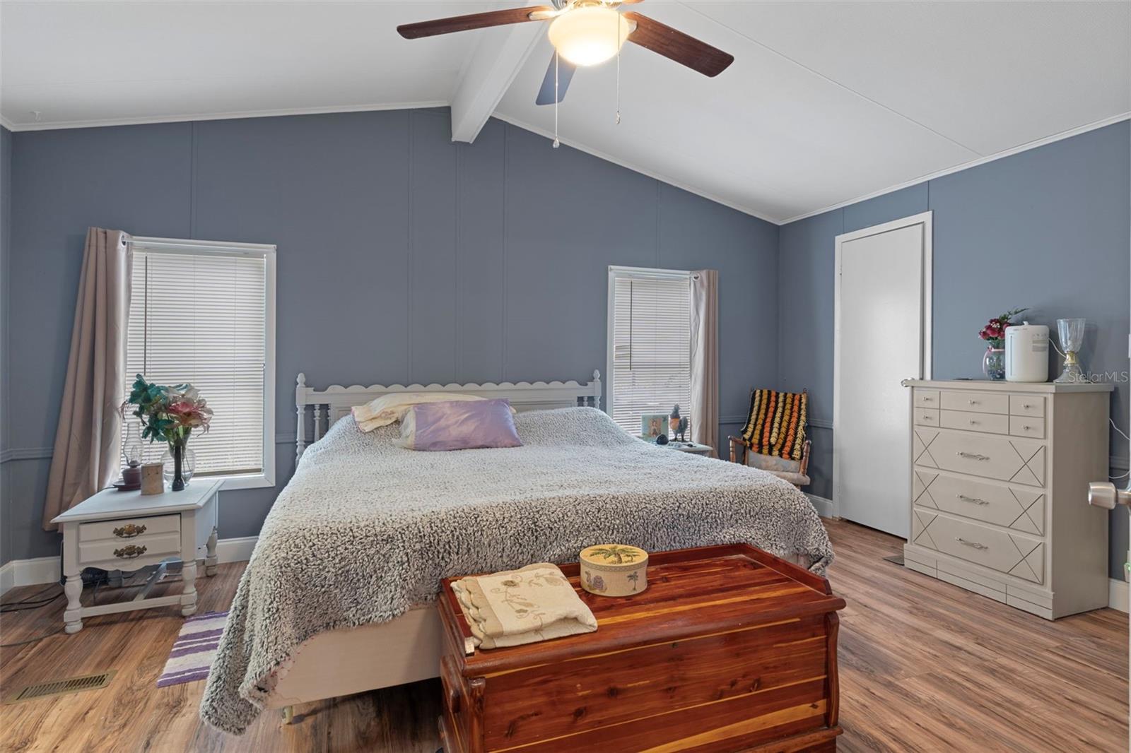 Image 22 of 38 For 2950 Dove Court