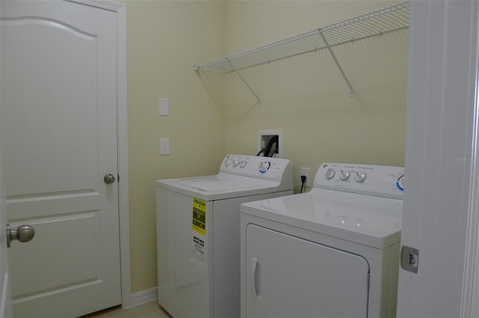 Image 4 of 19 For 926 Meadow Glade Drive