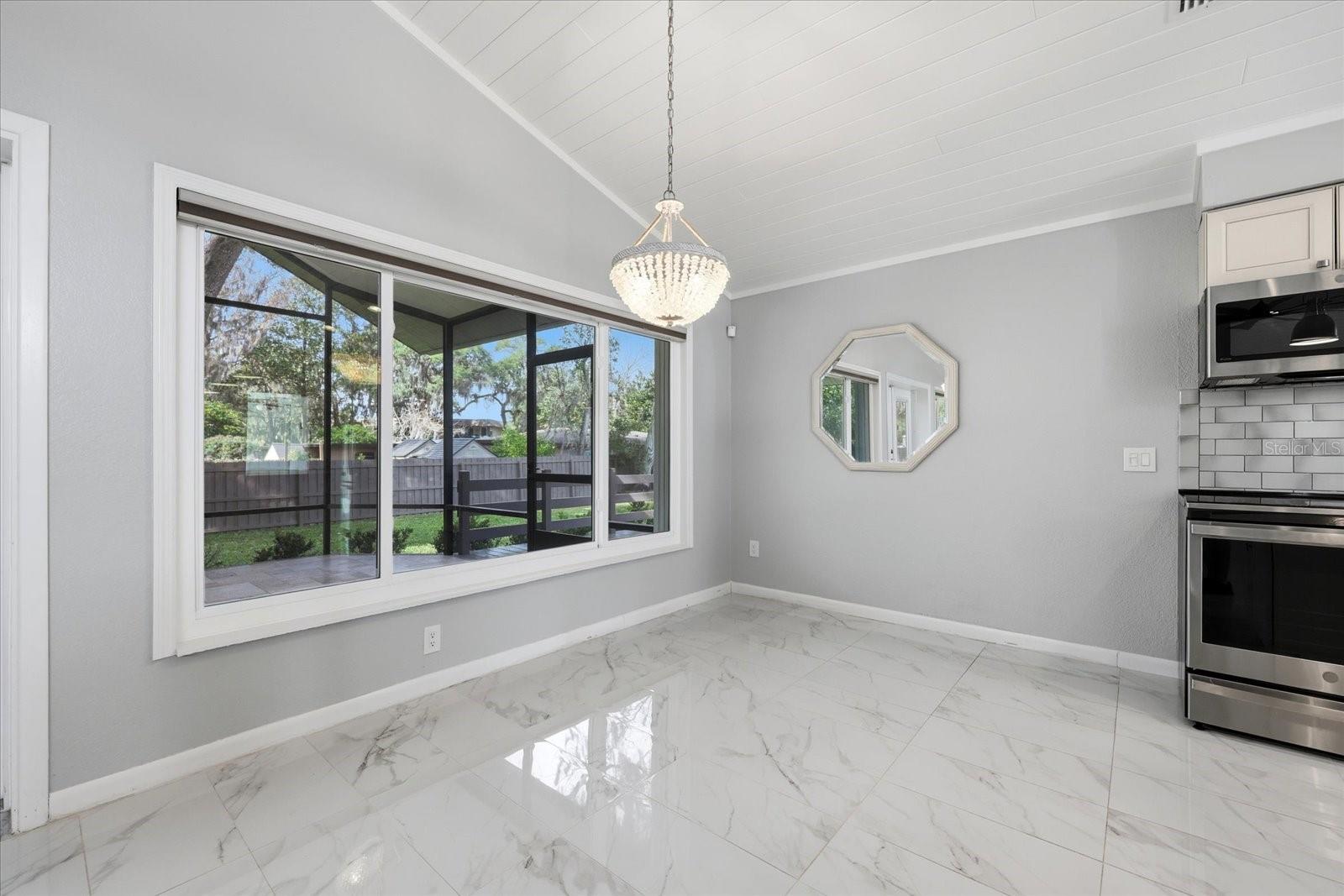 Image 14 of 43 For 204 2nd Avenue