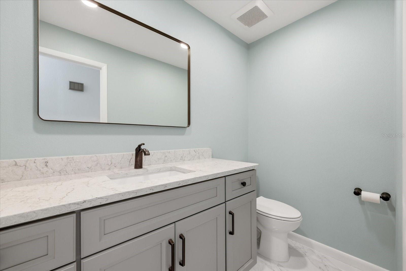 Image 15 of 43 For 204 2nd Avenue