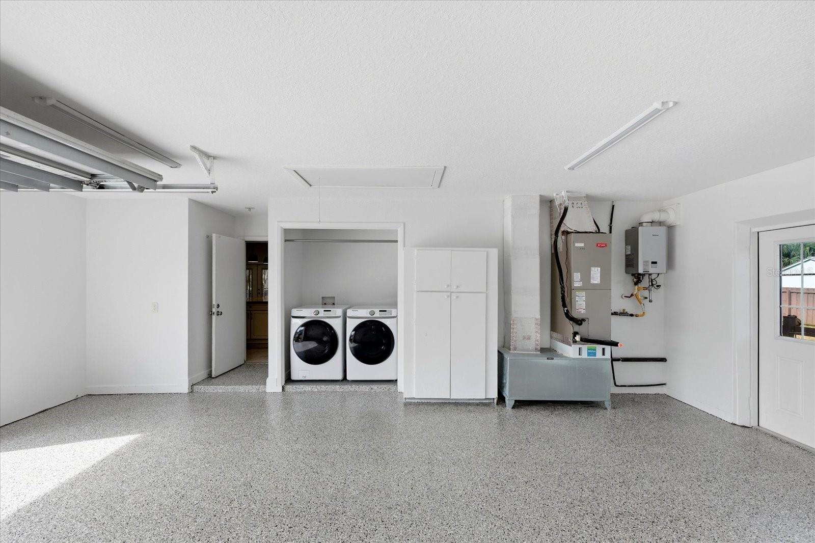 Image 25 of 43 For 204 2nd Avenue