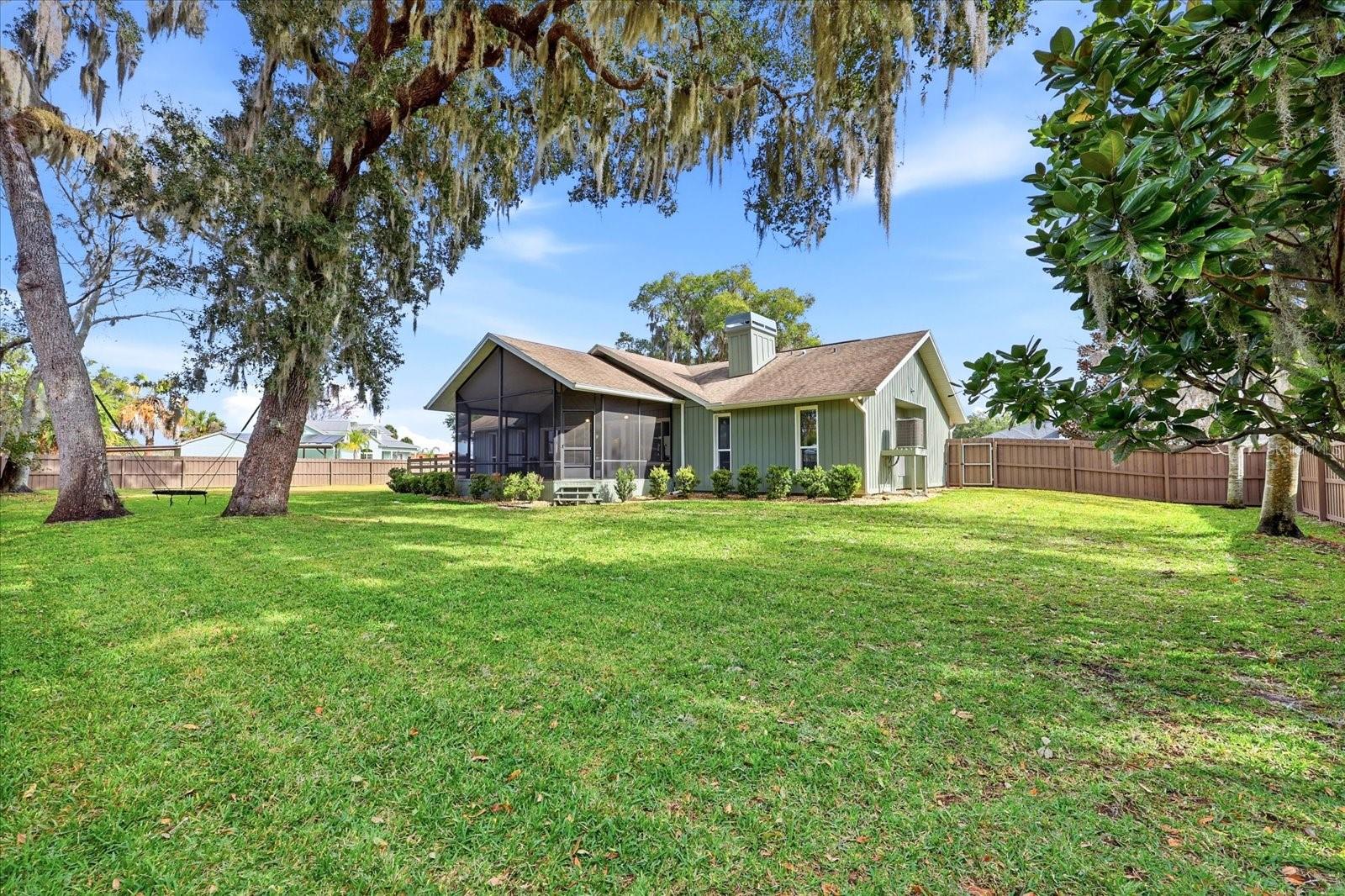 Image 33 of 43 For 204 2nd Avenue