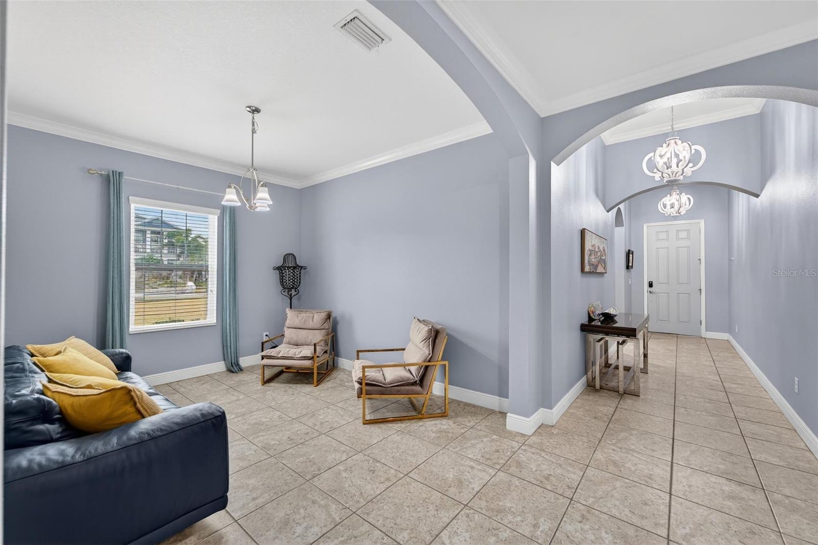 Listing photo id 8 for 7032 Old Benton Drive