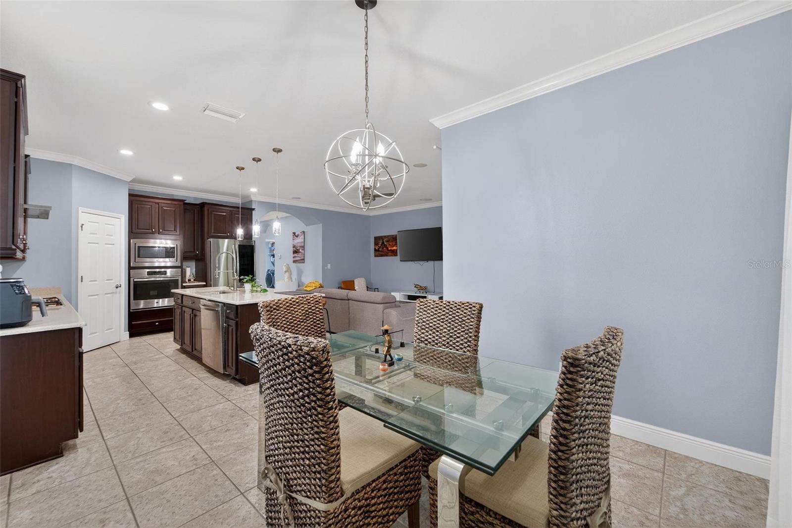 Listing photo id 27 for 7032 Old Benton Drive