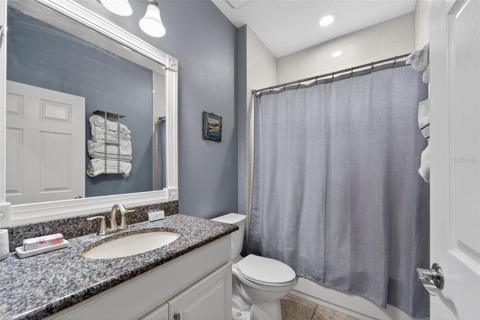 Listing photo id 32 for 7032 Old Benton Drive