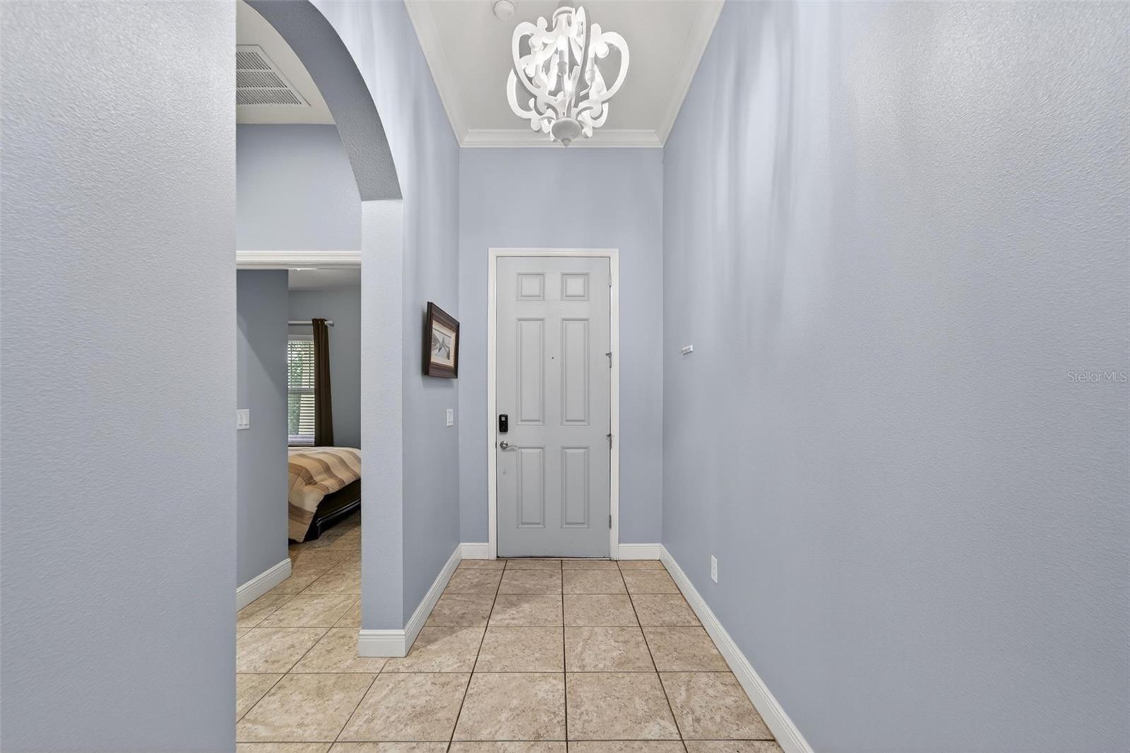 Listing photo id 5 for 7032 Old Benton Drive