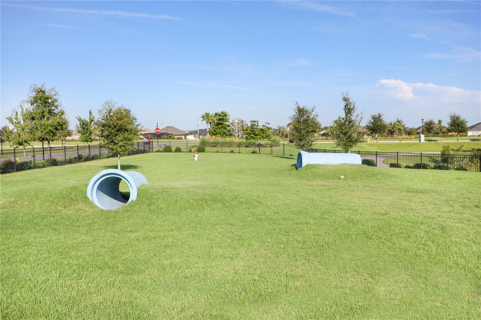 Listing photo id 74 for 7032 Old Benton Drive