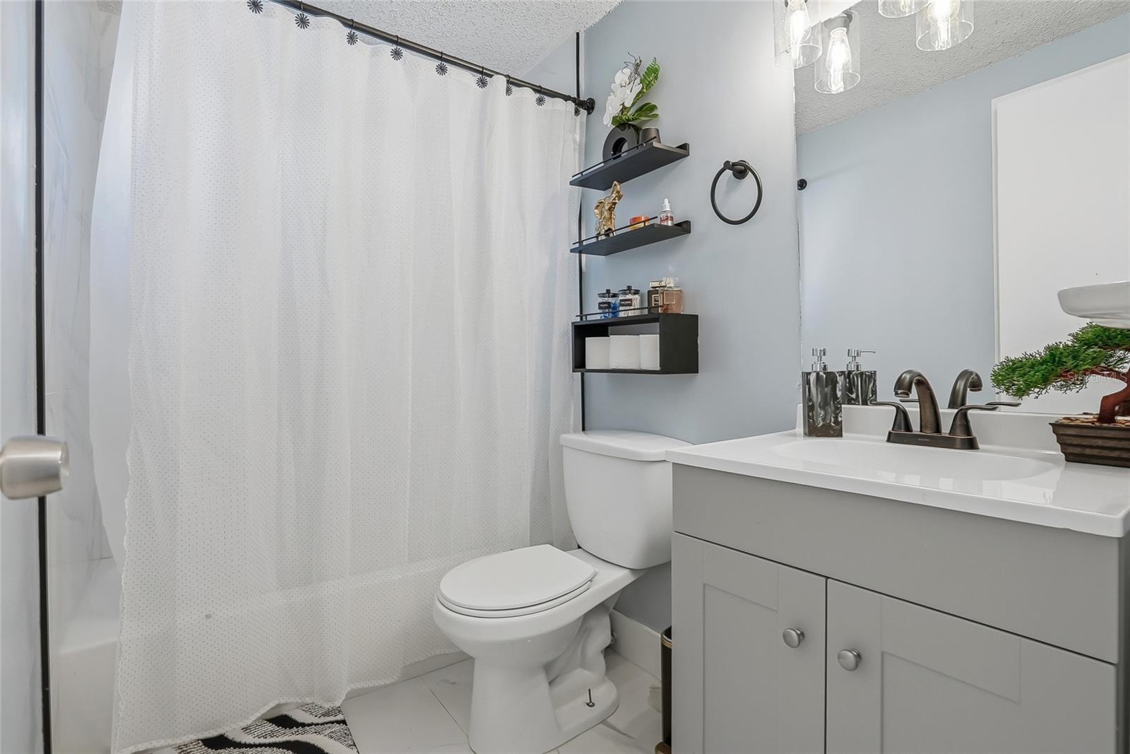 Image 28 of 39 For 113 North Street