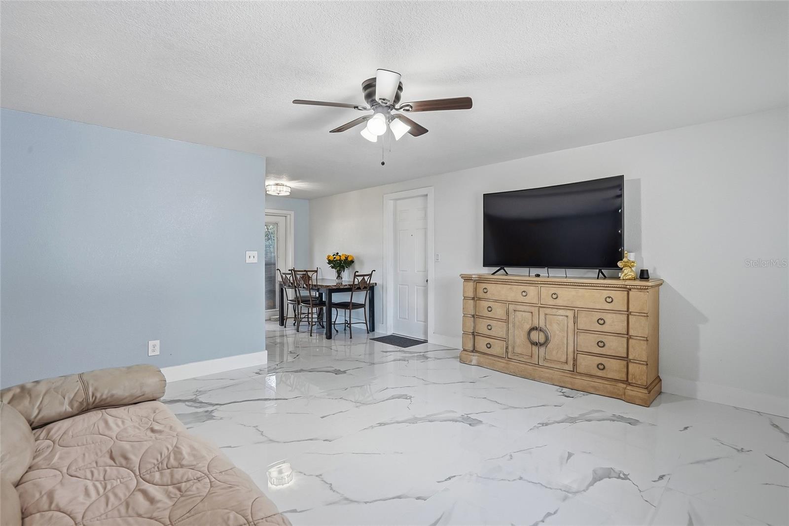 Image 8 of 39 For 113 North Street