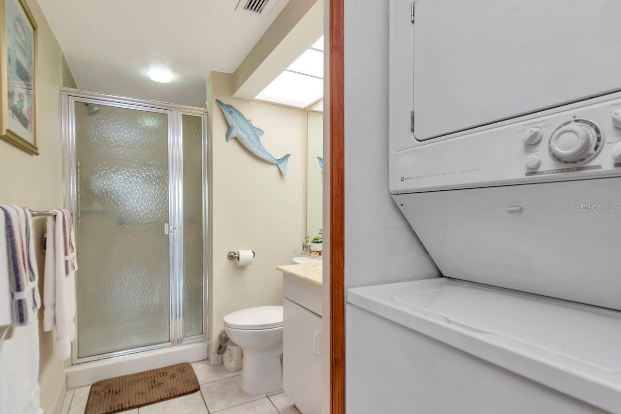 Image 42 of 58 For 830 Gulfview Boulevard 502