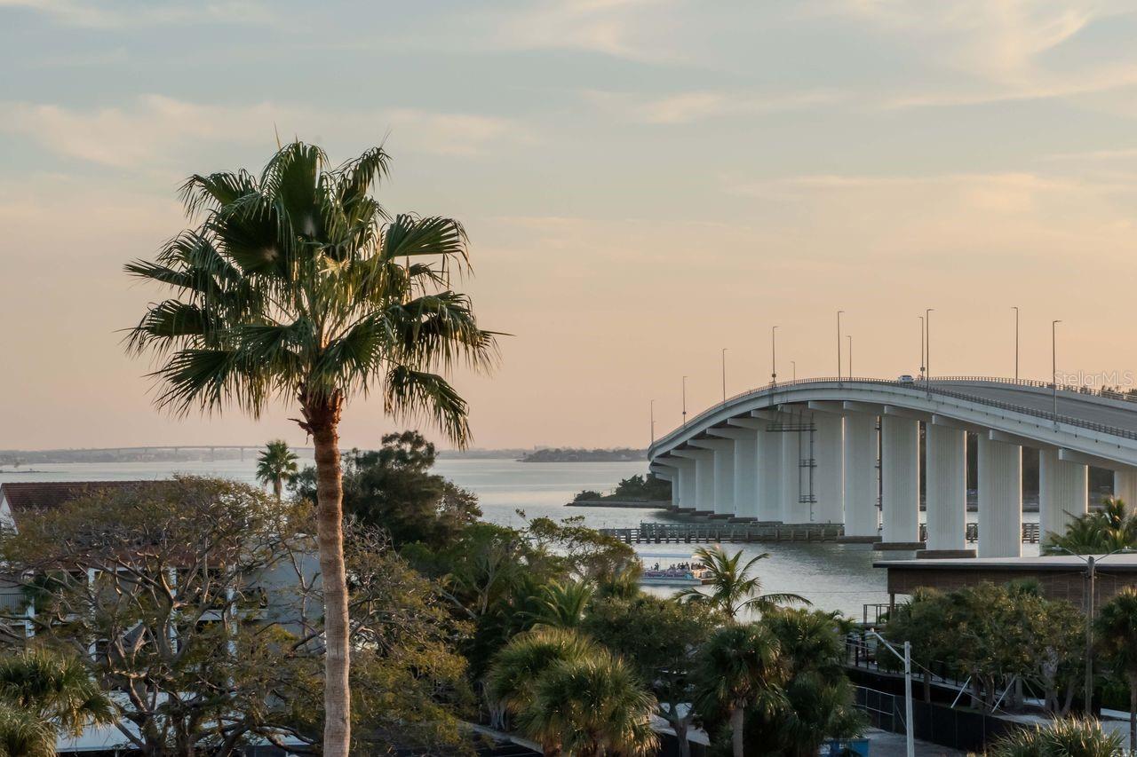 Image 53 of 58 For 830 Gulfview Boulevard 502