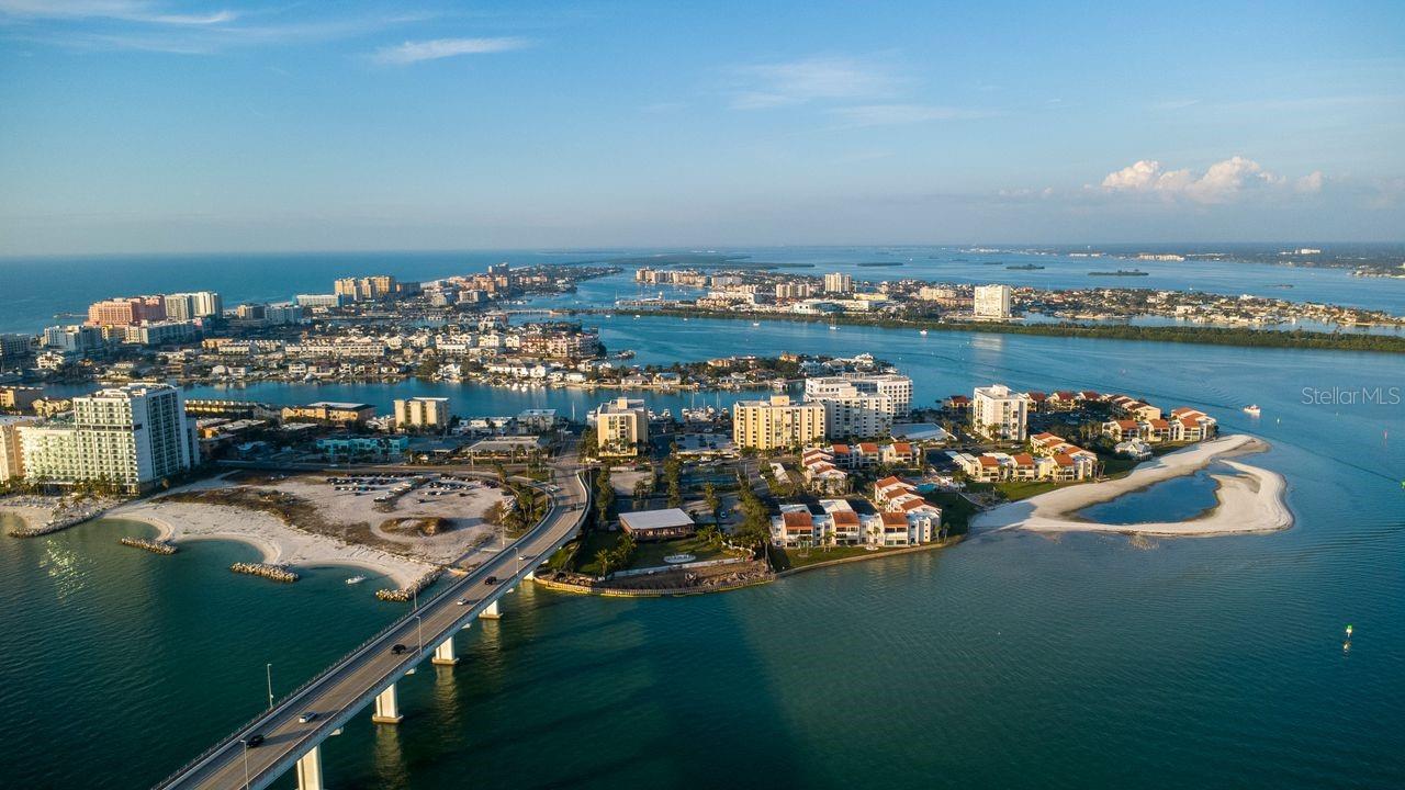 Image 9 of 58 For 830 Gulfview Boulevard 502