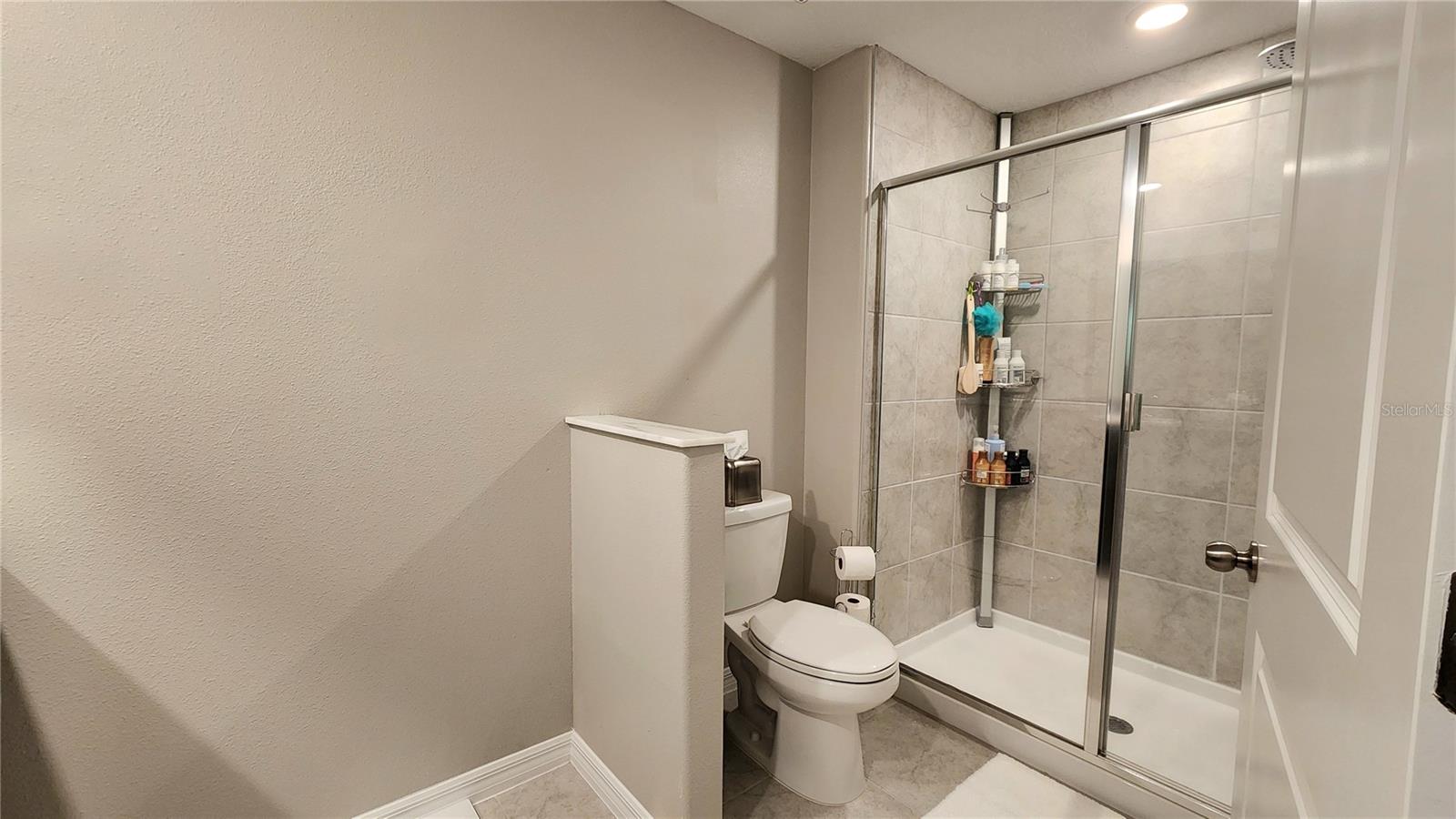 Image 18 of 78 For 9516 Pembrooke Pines Drive