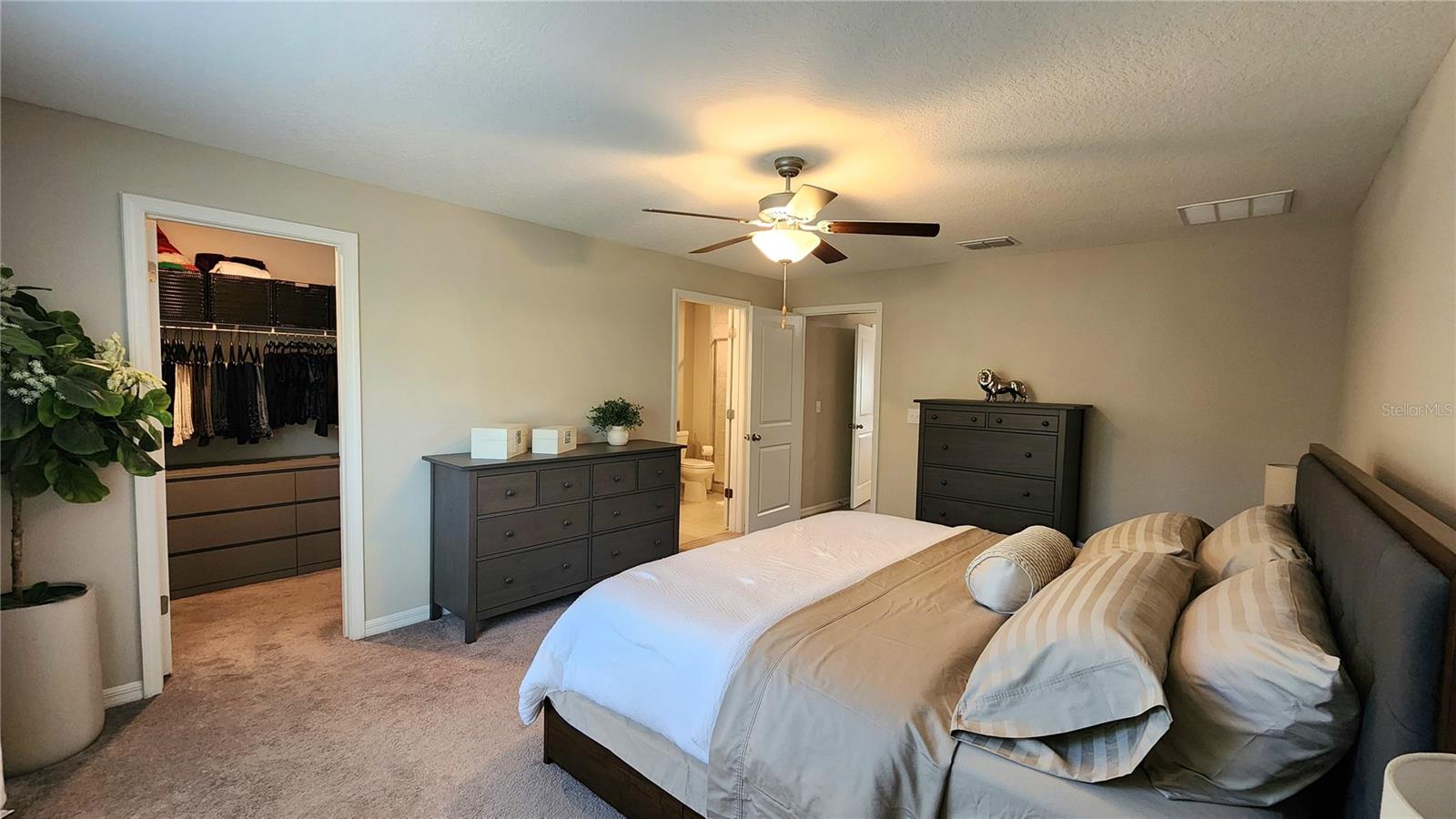 Image 21 of 78 For 9516 Pembrooke Pines Drive