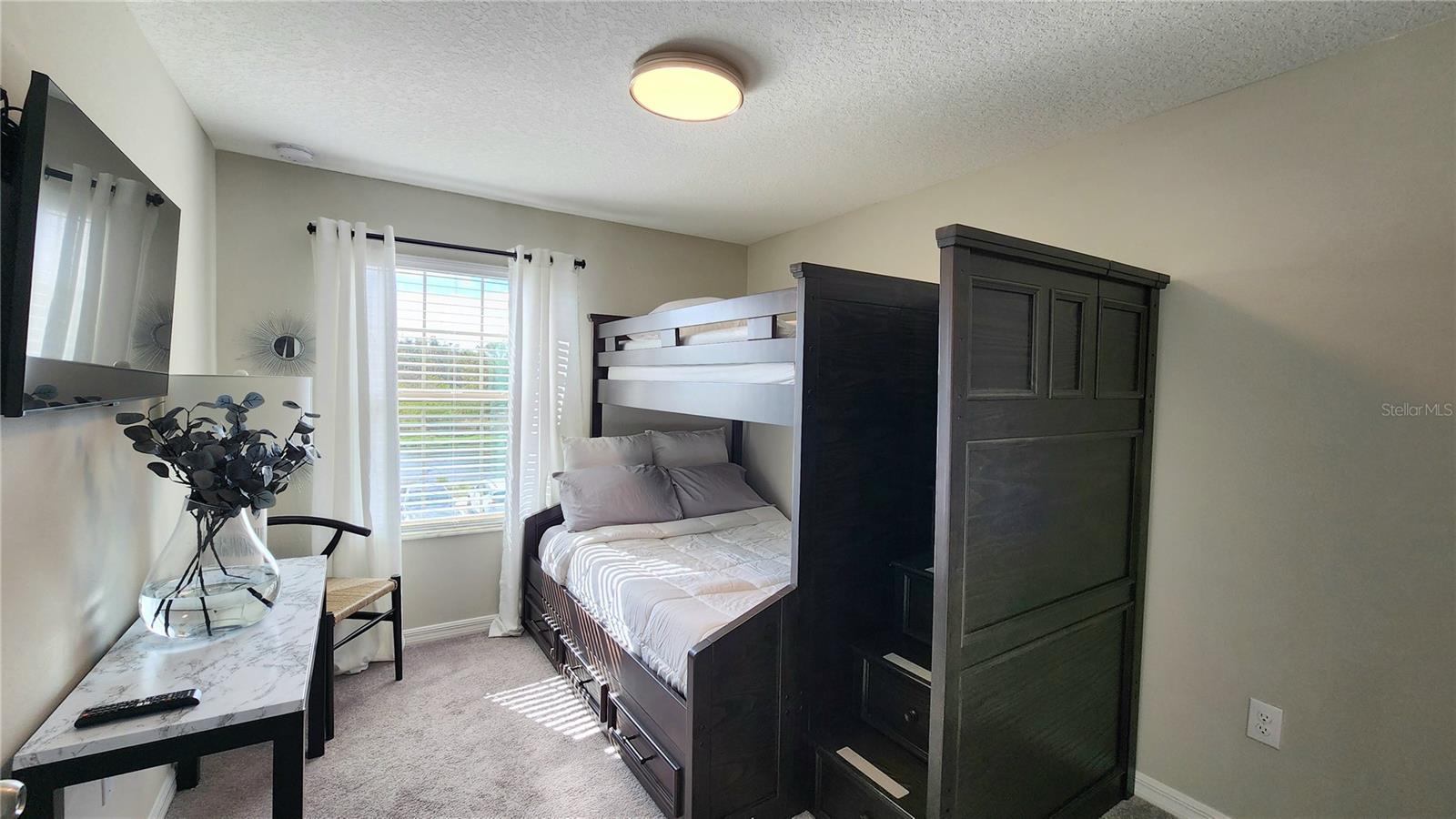 Image 28 of 78 For 9516 Pembrooke Pines Drive