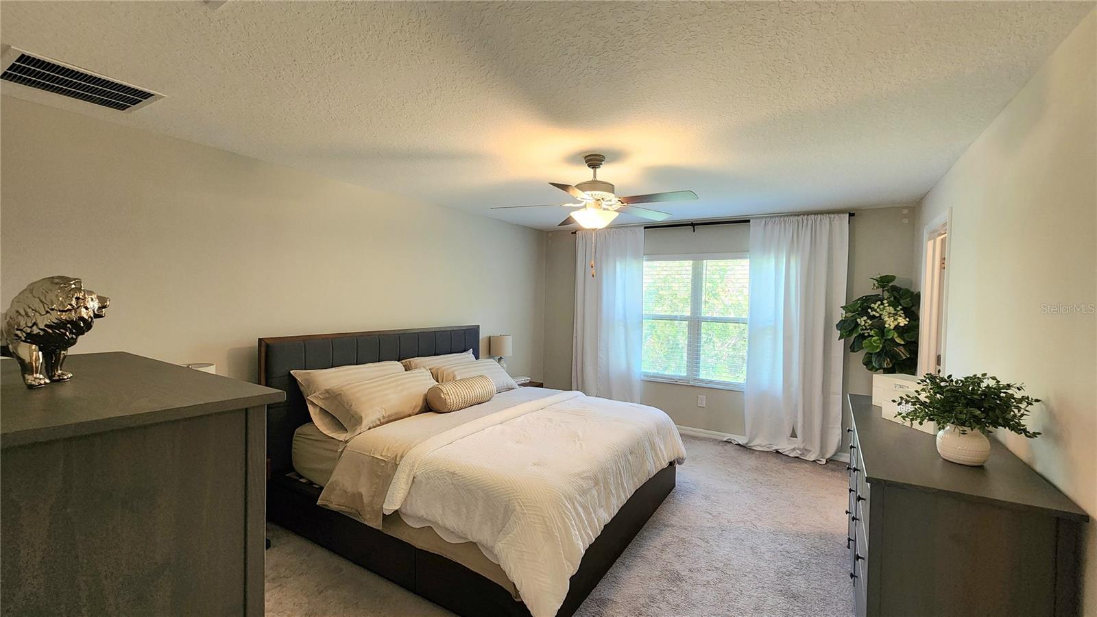 Image 9 of 78 For 9516 Pembrooke Pines Drive