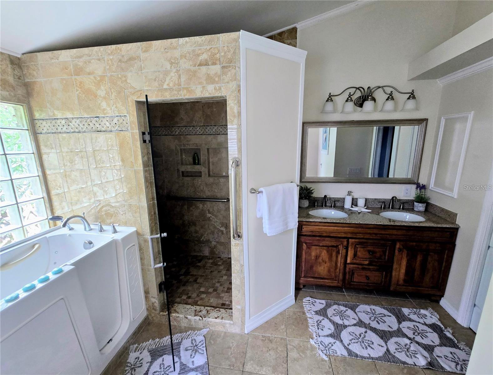 Image 8 of 15 For 1028 Tradewinds Drive