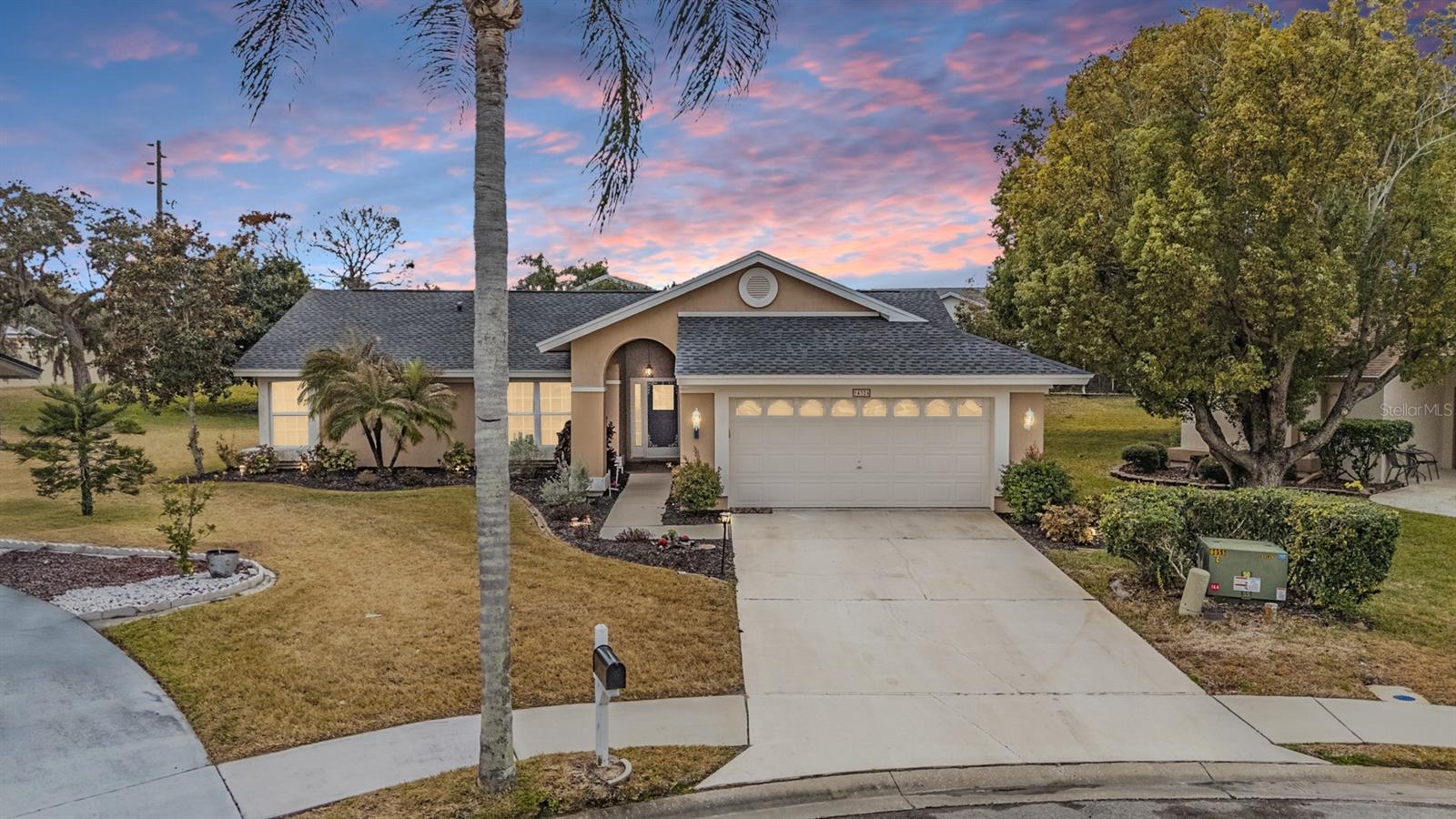 Image 34 of 49 For 14324 Bronte Court