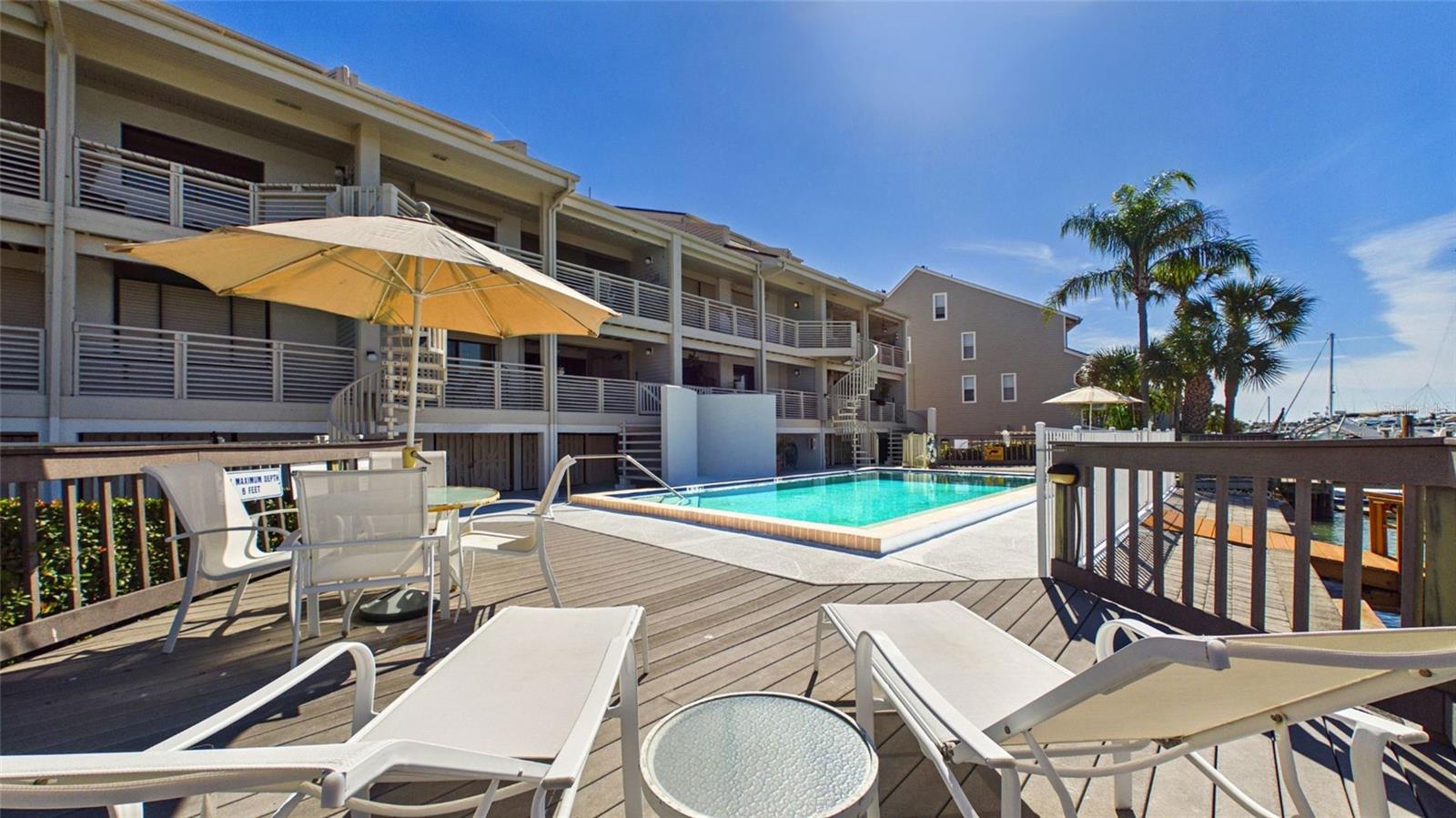 Image 28 of 29 For 350 Pinellas Bayway S 5