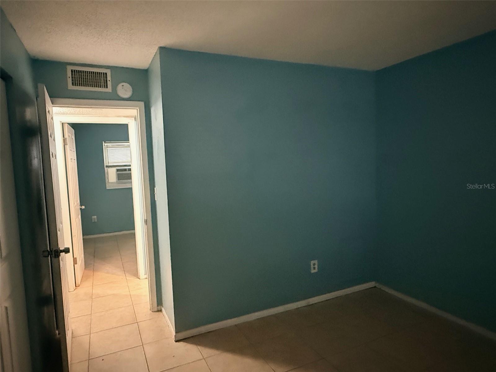 Image 17 of 20 For 2409 13th Street W 2