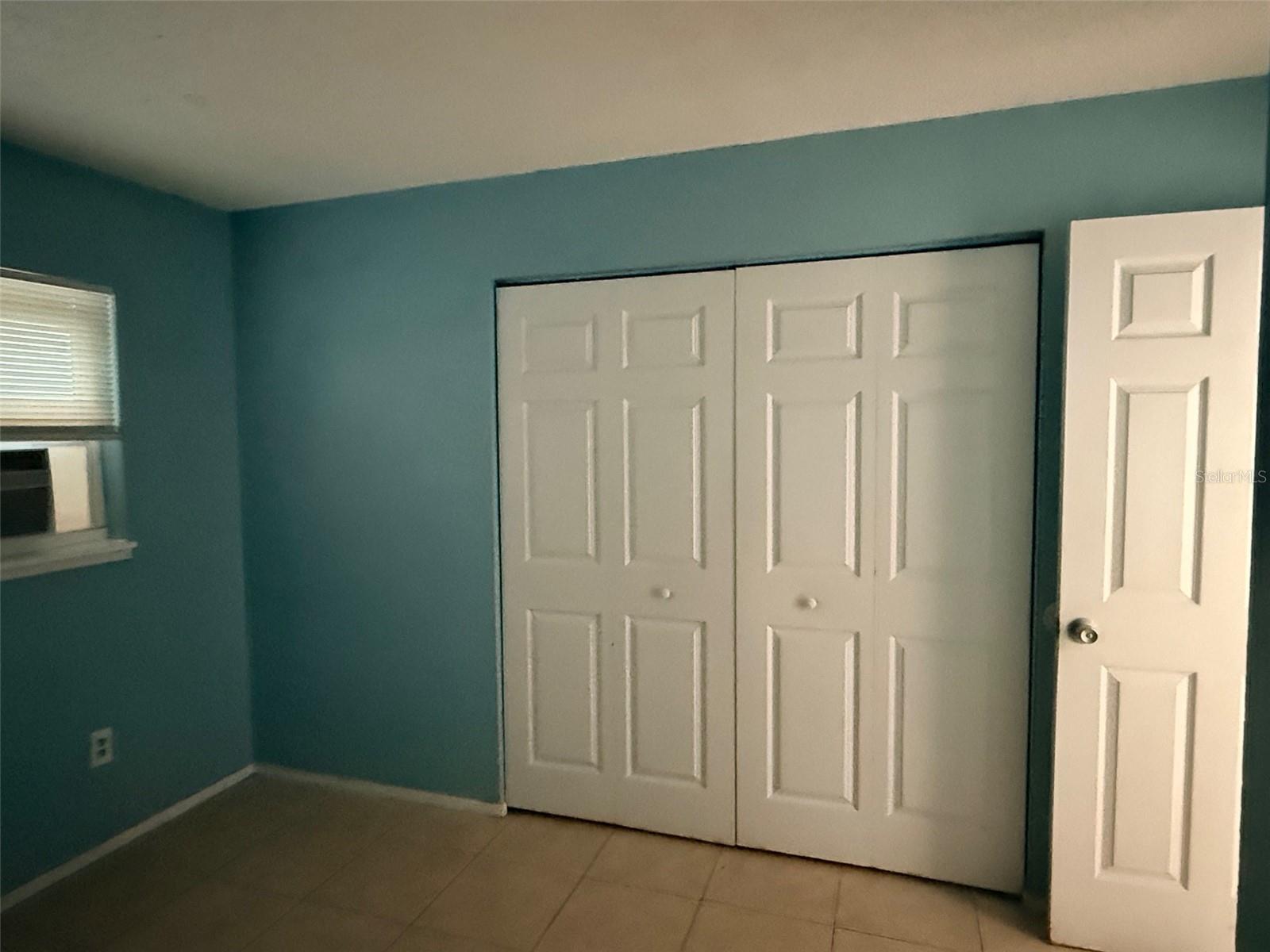 Image 18 of 20 For 2409 13th Street W 2