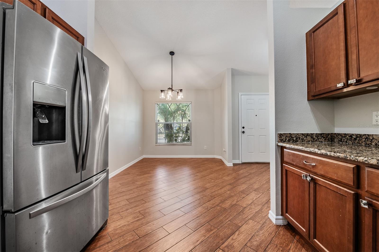 Image 8 of 46 For 1571 Sunset Point Road