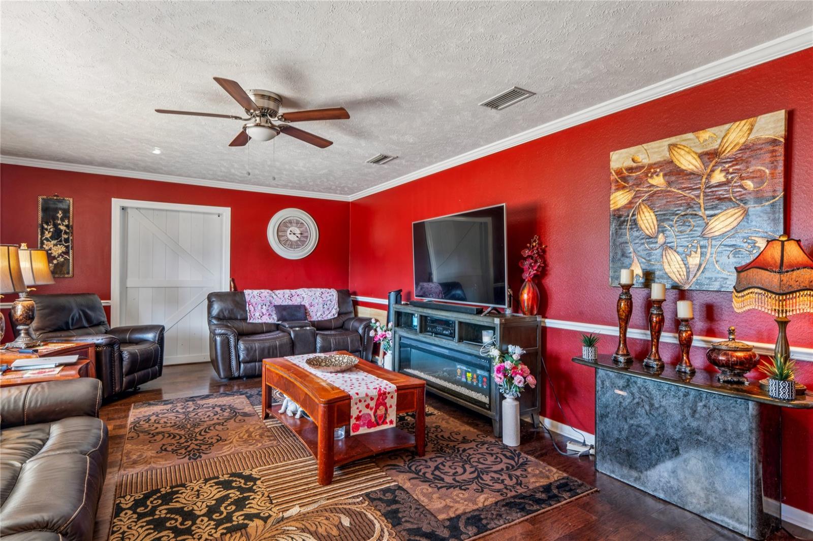 Image 19 of 60 For 1410 Viola Drive