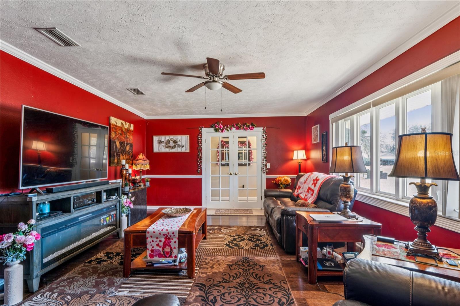 Image 20 of 60 For 1410 Viola Drive